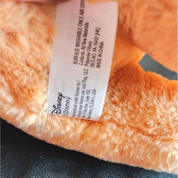 Lion King Talking Simba Plush Stuffed Animal Toy With Green Eyes - Picture 8 of 11